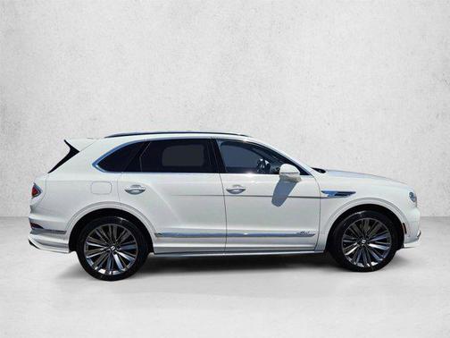 Glacier White 2021 Bentley Bentayga Speed