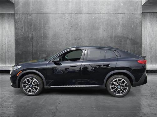 2025 BMW X2 xDrive28i