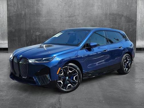 2025 BMW iX xDrive50