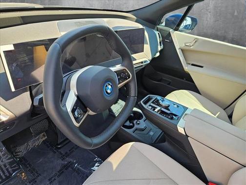 2025 BMW iX xDrive50