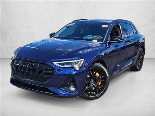 Navarra Blue Metallic 2022 Audi e-tron Chronos
