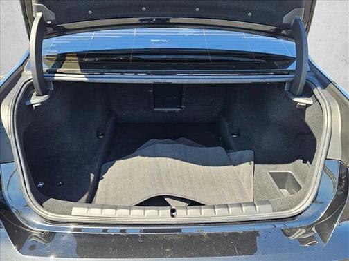 Black Sapphire Metallic 2023 BMW 740 i
