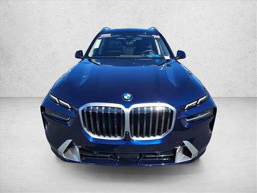 Tanzanite Blue II Metallic 2026 BMW X7 xDrive40i