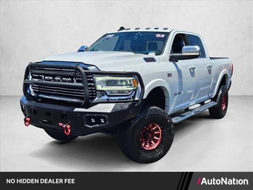 Bright White Clearcoat 2022 RAM 2500 Laramie Crew Cab 4x4 6'4' Box