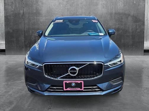 2020 Volvo XC60 T5 Momentum