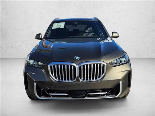 Manhattan Green Metallic 2026 BMW X5 sDrive40i