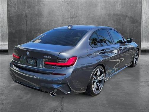 2020 BMW 330 330i
