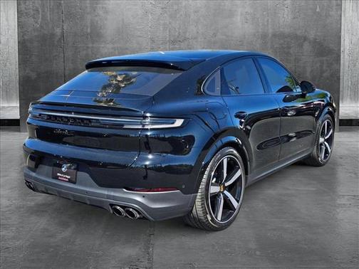 2024 Porsche Cayenne S