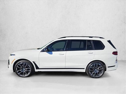 2026 BMW X7 M60i