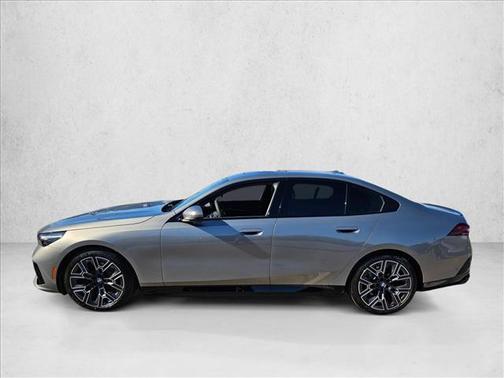 Oxide Grey Metallic 2026 BMW i5 eDrive40