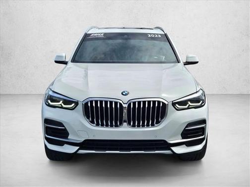 Alpine White 2023 BMW X5 xDrive40i