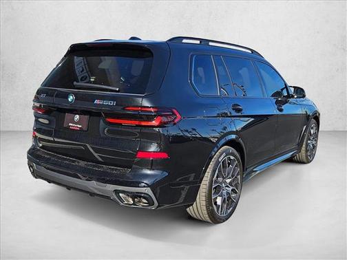 2026 BMW X7 M60i