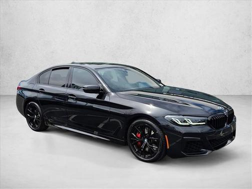 Black Sapphire Metallic 2023 BMW 540 i