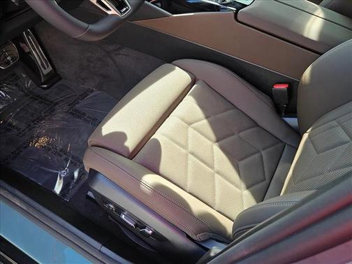 Cape York Green Metallic 2026 BMW 530 530i