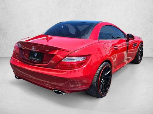 Mars Red 2016 Mercedes-Benz SLK-Class SLK300 Roadster