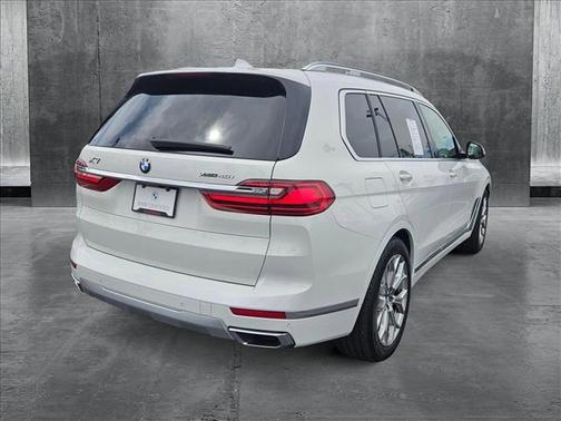 2022 BMW X7 xDrive40i