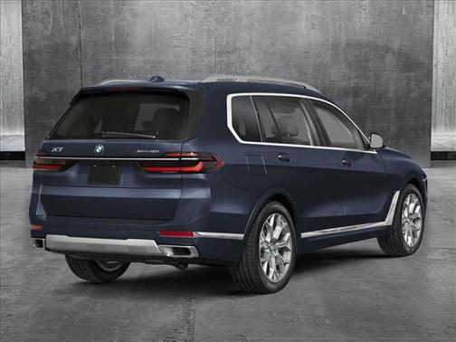 2026 BMW X7 M60i