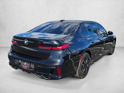 2025 BMW 760 xDrive