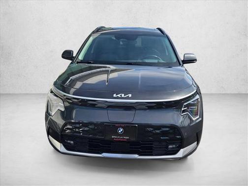 Graphite Gray 2023 Kia Niro EV Wave