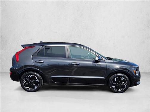 Graphite Gray 2023 Kia Niro EV Wave