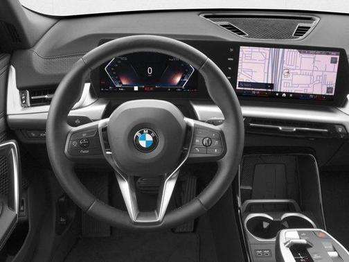 Alpine White 2026 BMW X2 xDrive28i