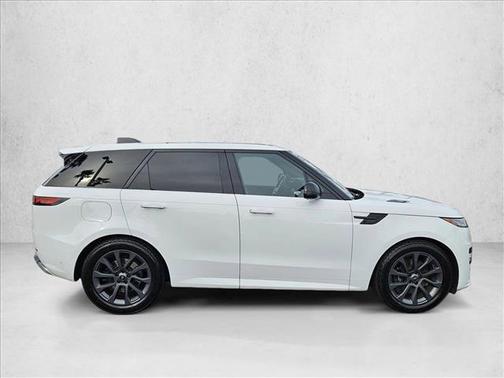 2024 Land Rover Range Rover Sport SE