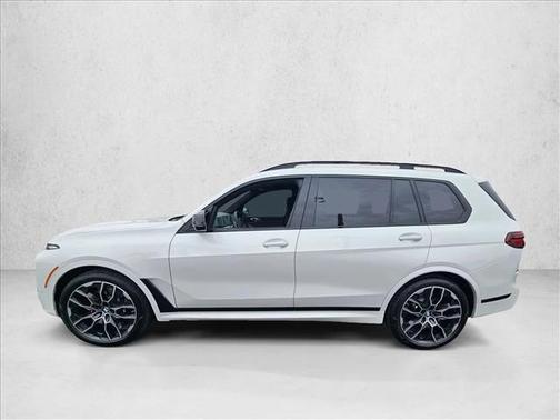 2026 BMW X7 M60i
