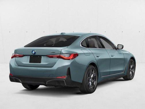 Cape York Green Metallic 2026 BMW i4 Gran Coupe eDrive40