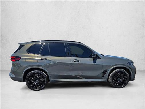 Dravit Grey Metallic 2024 BMW X5 M Base