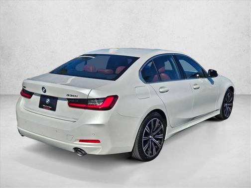 2025 BMW 330 xDrive