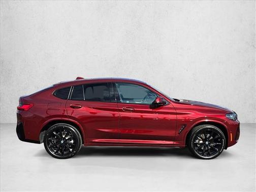2024 BMW X4 xDrive30i