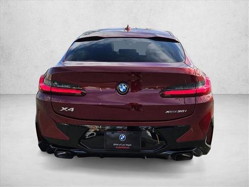 2024 BMW X4 xDrive30i