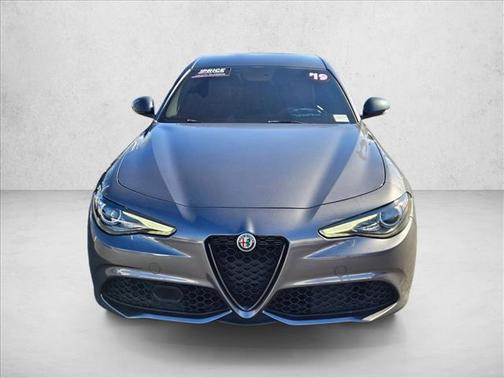 2019 Alfa Romeo Giulia Sport