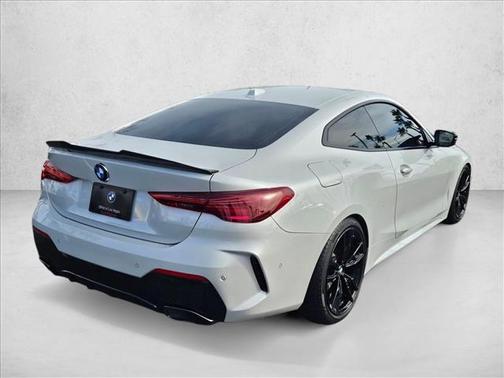 2025 BMW M440 i xDrive