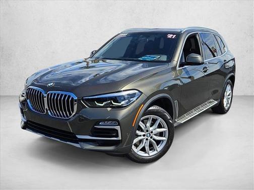 Manhattan Green Metallic 2021 BMW X5 sDrive40i