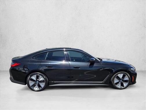 Black Sapphire Metallic 2023 BMW i4 Gran Coupe eDrive40