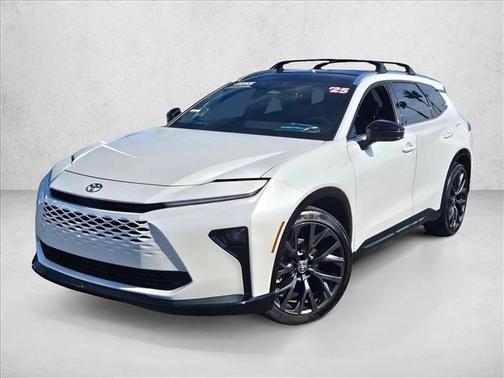 2025 Toyota Crown Signia Limited