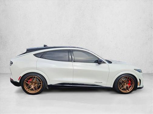 2022 Ford Mustang Mach-E GT