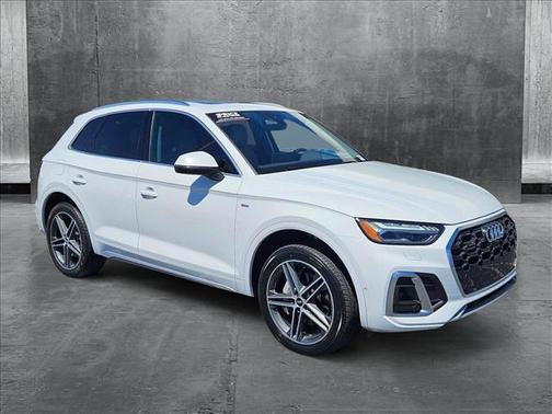 2022 Audi Q5 55 S line Prestige