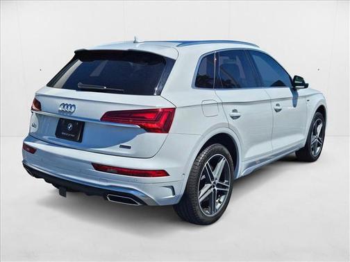 2022 Audi Q5 55 S line Prestige