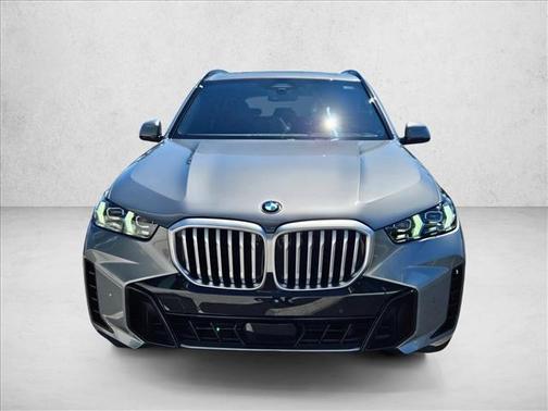 Skyscraper Grey Metallic 2026 BMW X5 xDrive40i