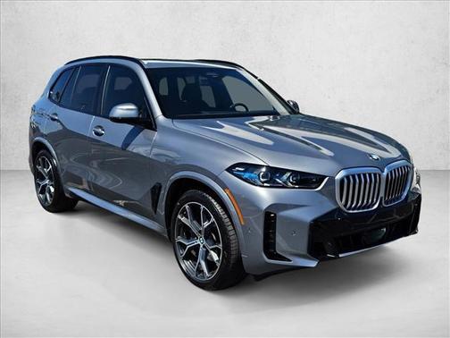Skyscraper Grey Metallic 2026 BMW X5 xDrive40i
