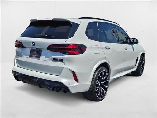 2025 BMW X5 M Base
