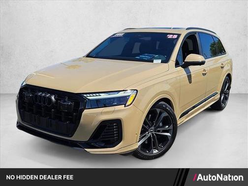 Sakhir Gold Metallic 2025 Audi Q7 55 Prestige