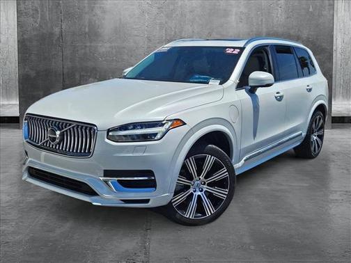 2022 Volvo XC90 Recharge Plug-In Hybrid T8 Inscription Expression 6 Passenger