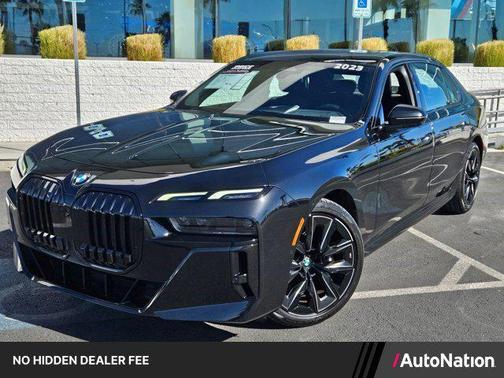 Black Sapphire Metallic 2023 BMW 740 i