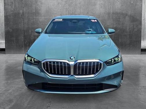2024 BMW 530 i