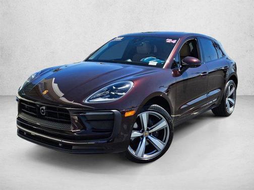 Copper Ruby Metallic 2024 Porsche Macan Macan