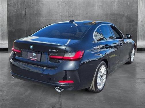2025 BMW 330 i