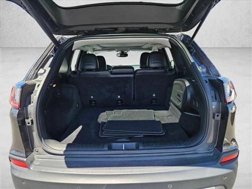 Granite Crystal Metallic Clearcoat 2019 Jeep Cherokee Limited